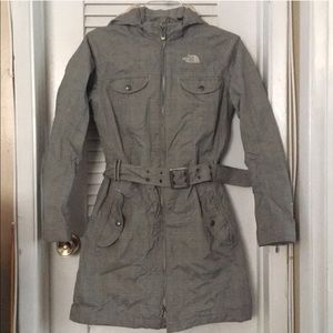 North face belted plaid hyvent ski jacket